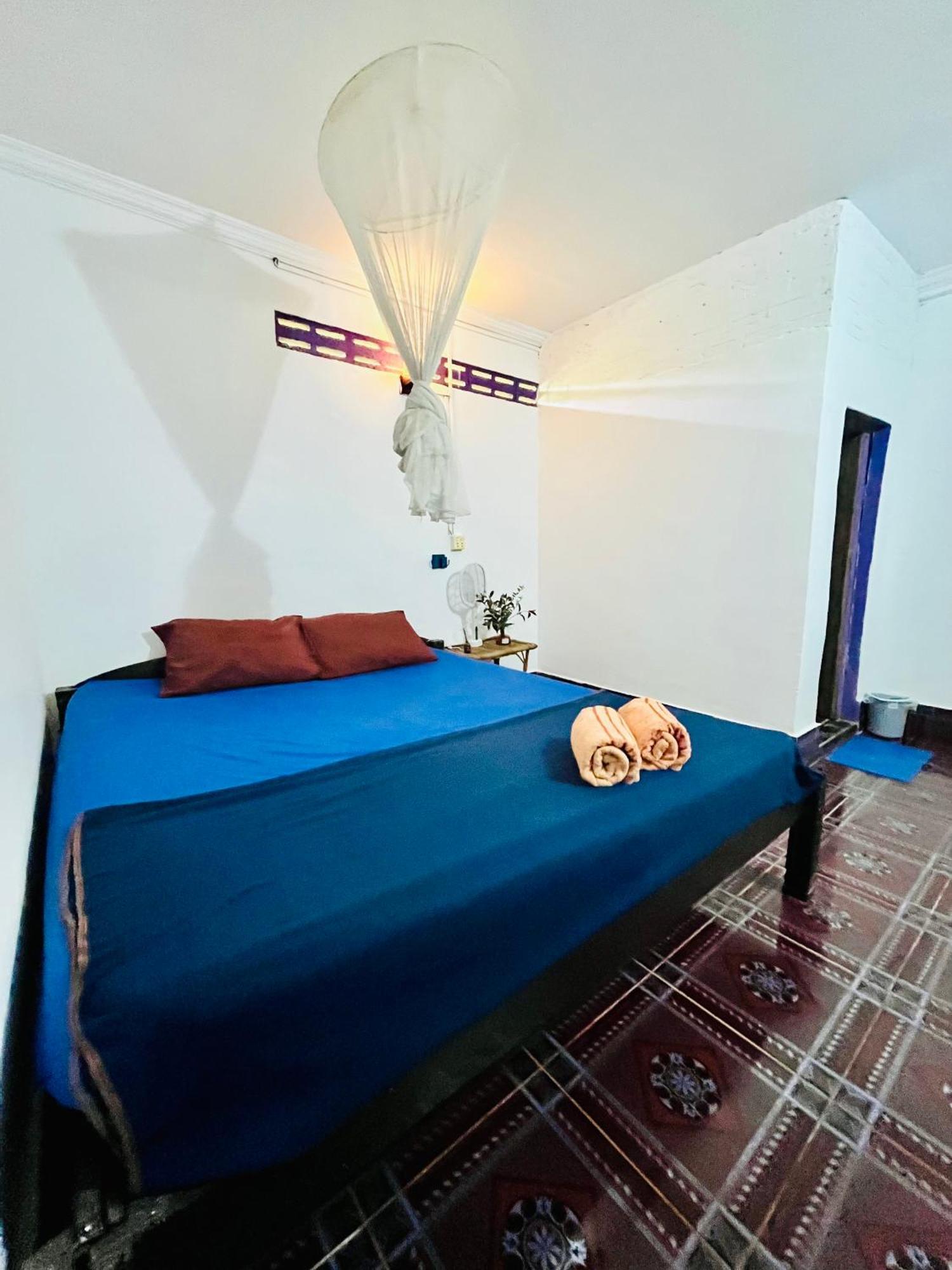 Happiness Guesthouse Koh Rong Sanloem Exterior photo